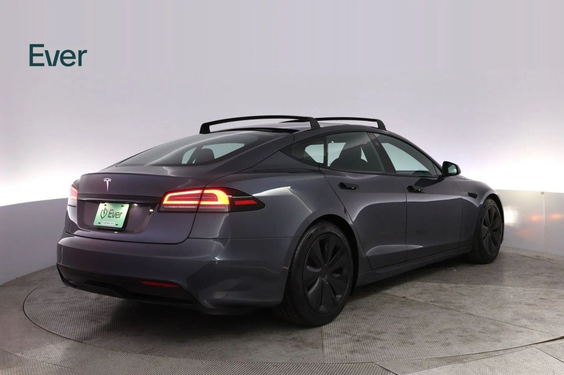Sedan in San Francisco, CA, United States 3 - 17970752