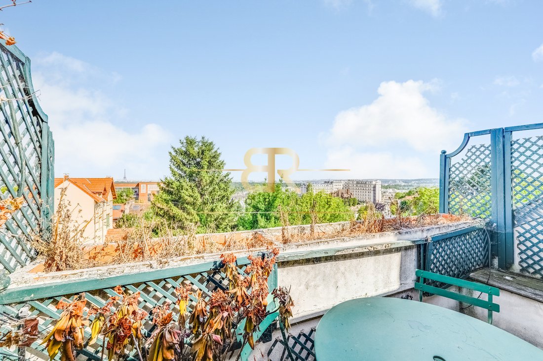 Penthouse in Plateau Ouest, Suresnes, France 3 - 18534795