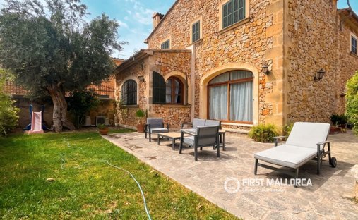 Country House in Santa Maria del Cami, Balearic Islands, Spain 1