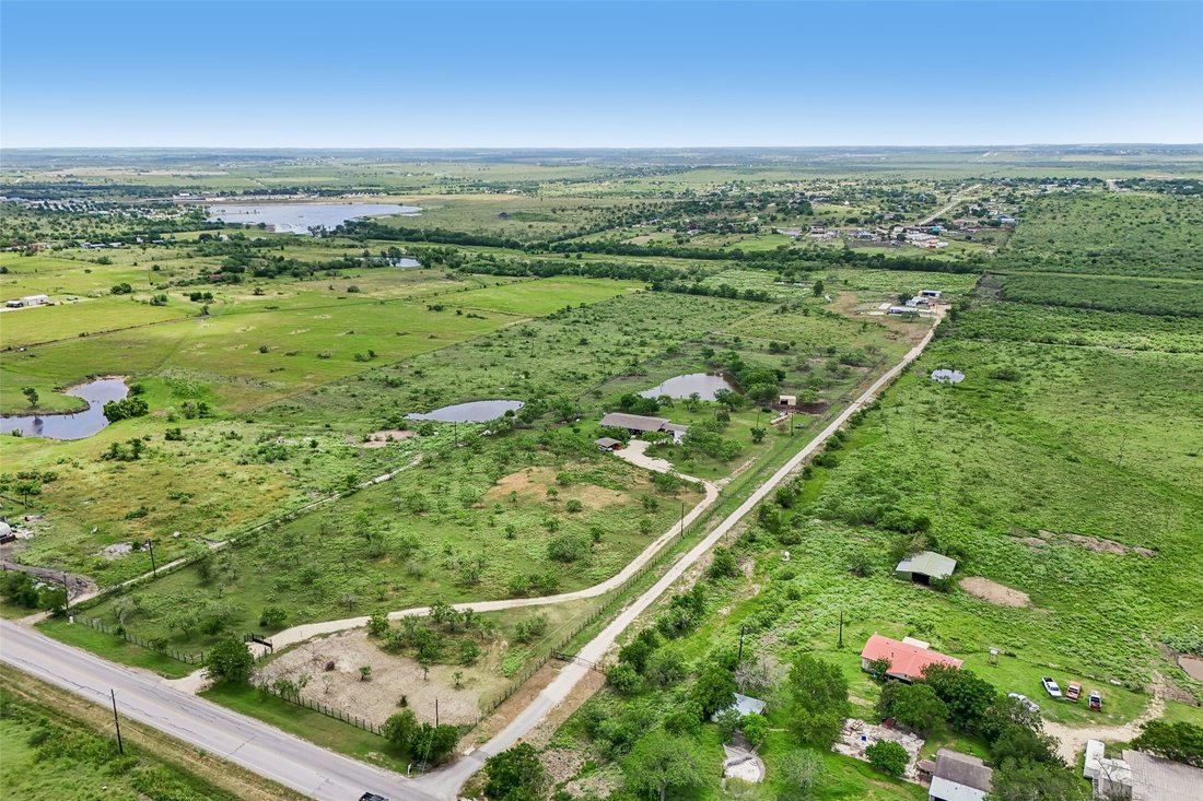 Land in Kyle, Texas, United States 4 - 18535555