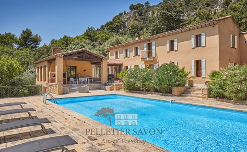 House in Vauvenargues, Provence-Alpes-Côte d'Azur, France 1