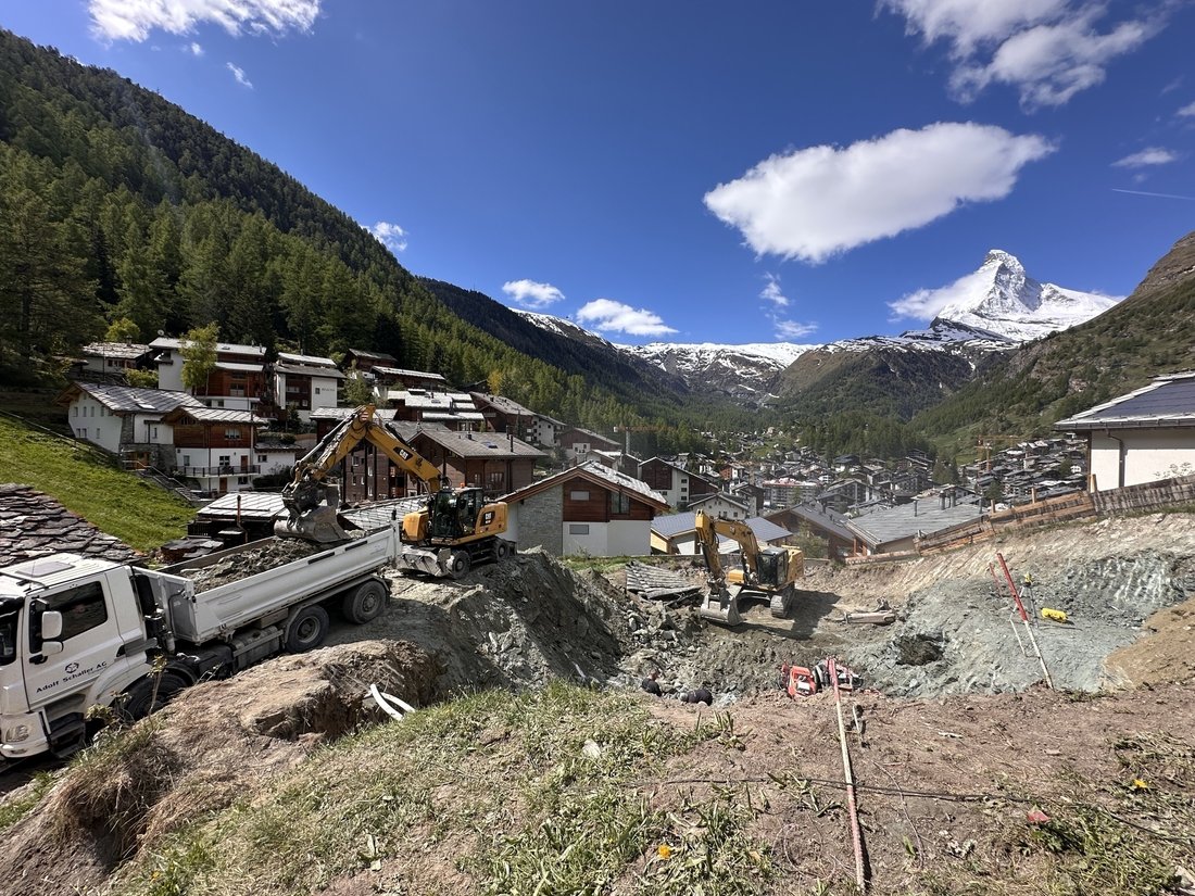 Chalet in Zermatt, Valais, Switzerland 3 - 18534014