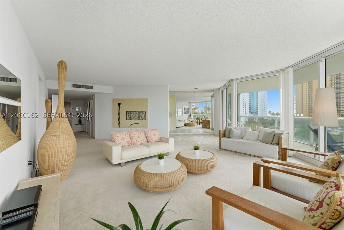 Condo in Golden Beach, Florida, United States 1 - 18534759