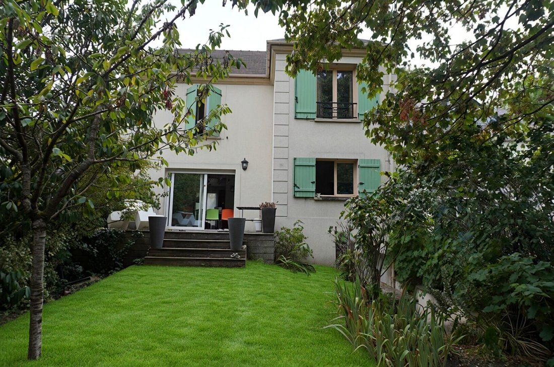 Villa in Hermmitage, Pontoise, France 2 - 18536573