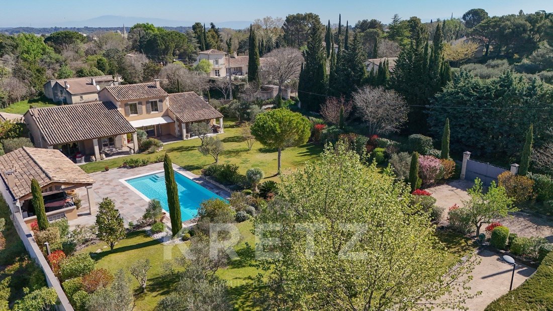 House in Saint-Rémy-de-Provence, Provence-Alpes-Côte d'Azur, France 3 - 18536832