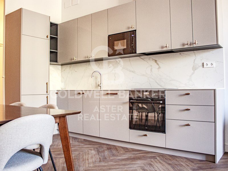Apartment in Ciutat Vella, Barcelona, Spain 3 - 18535910