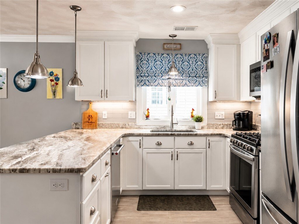 Condo in Coventry, Rhode Island, United States 4 - 18532301