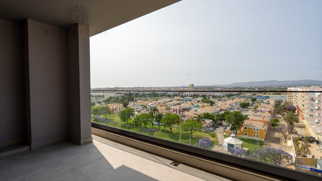 Apartment in Faro (Se e Sao Pedro), Algarve, Portugal 2 - 18536335