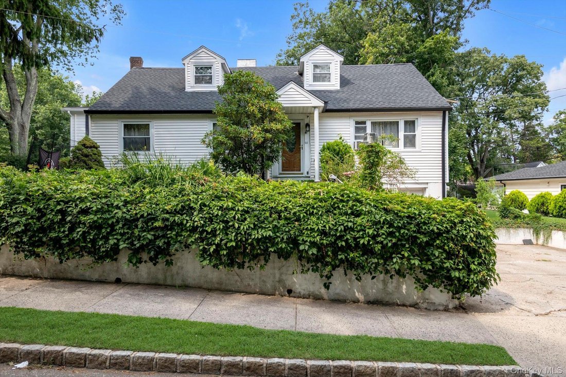 House in Great Neck, New York, United States 1 - 18532858