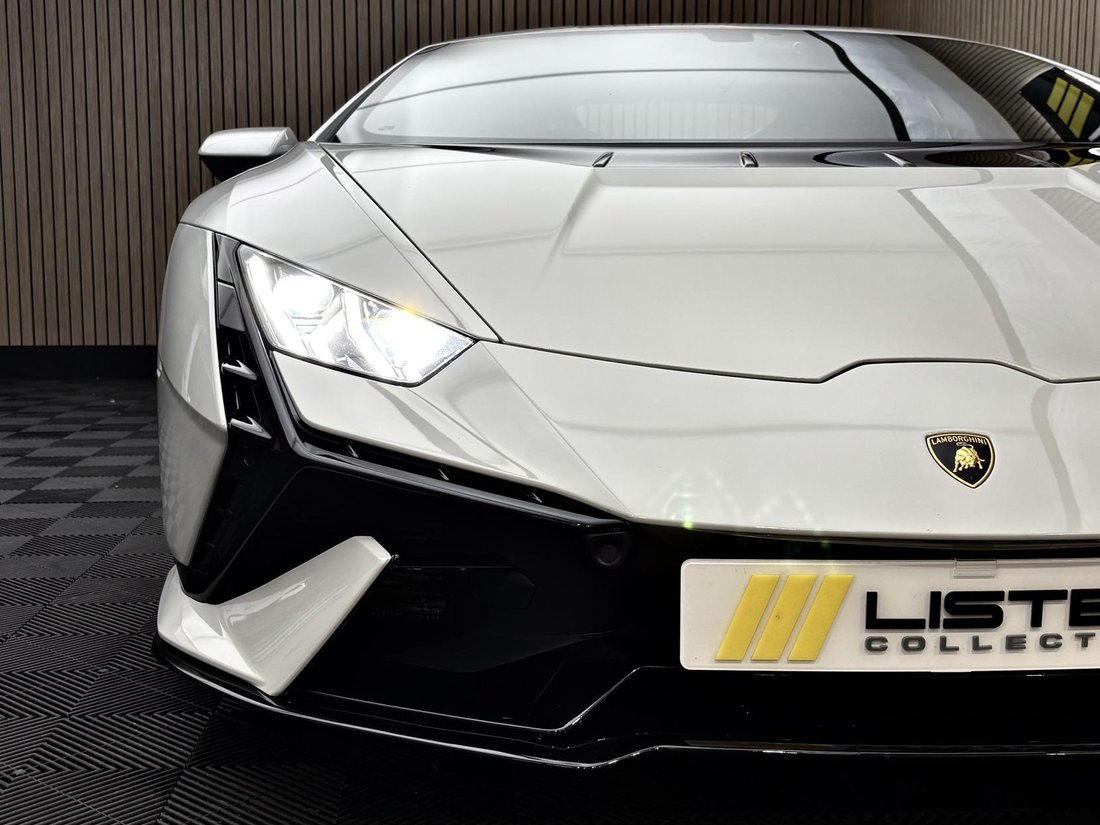 Coupe in Blackburn, United Kingdom 4 - 18532660