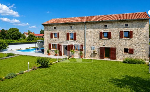 House in Svetvincenat, Istria County, Croatia 1