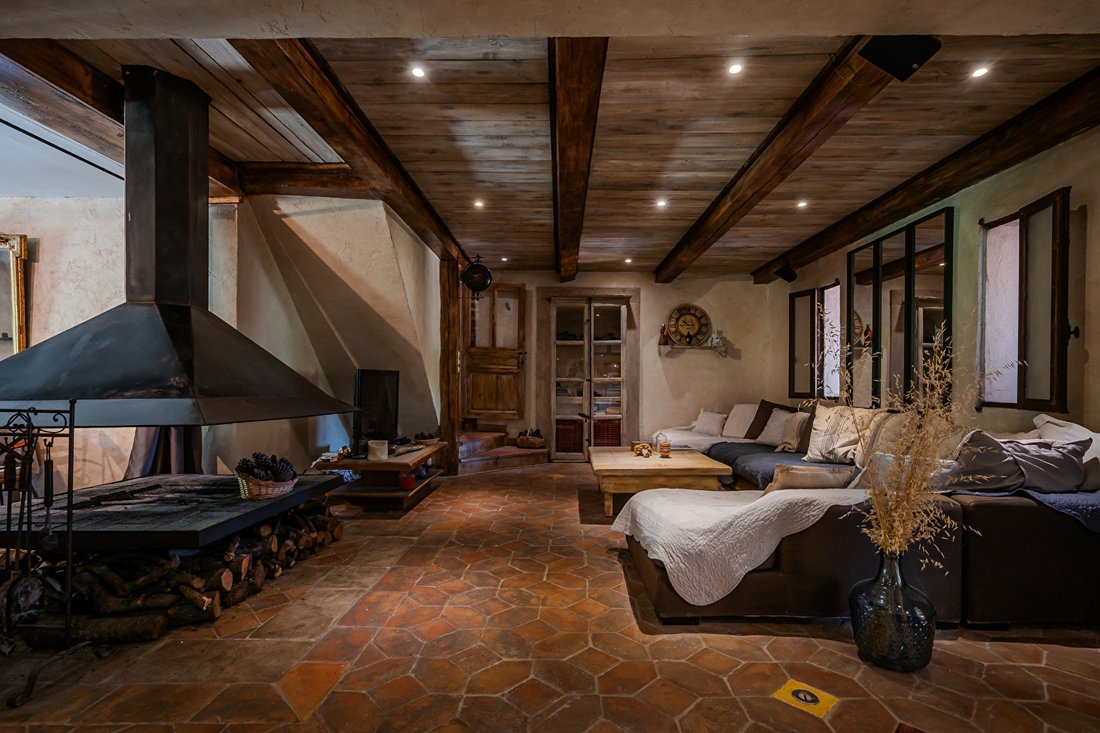 Villa in Roussillon, Provence-Alpes-Côte d'Azur, France 5 - 18536523