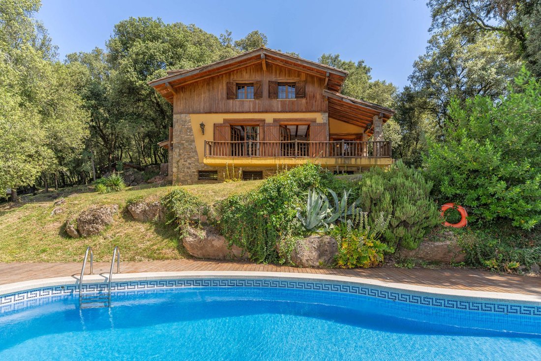 Country House in la Vall de Bianya, Catalonia, Spain 3 - 18532522