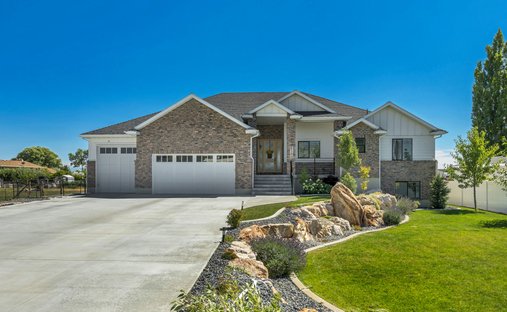 House in Hooper, Utah, United States 1