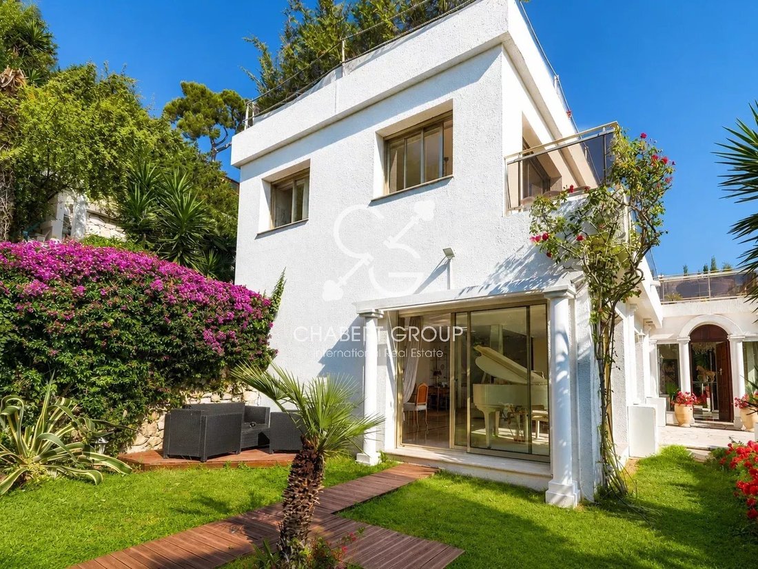 Villa in Nice, Provence-Alpes-Côte d'Azur, France 5 - 15817015
