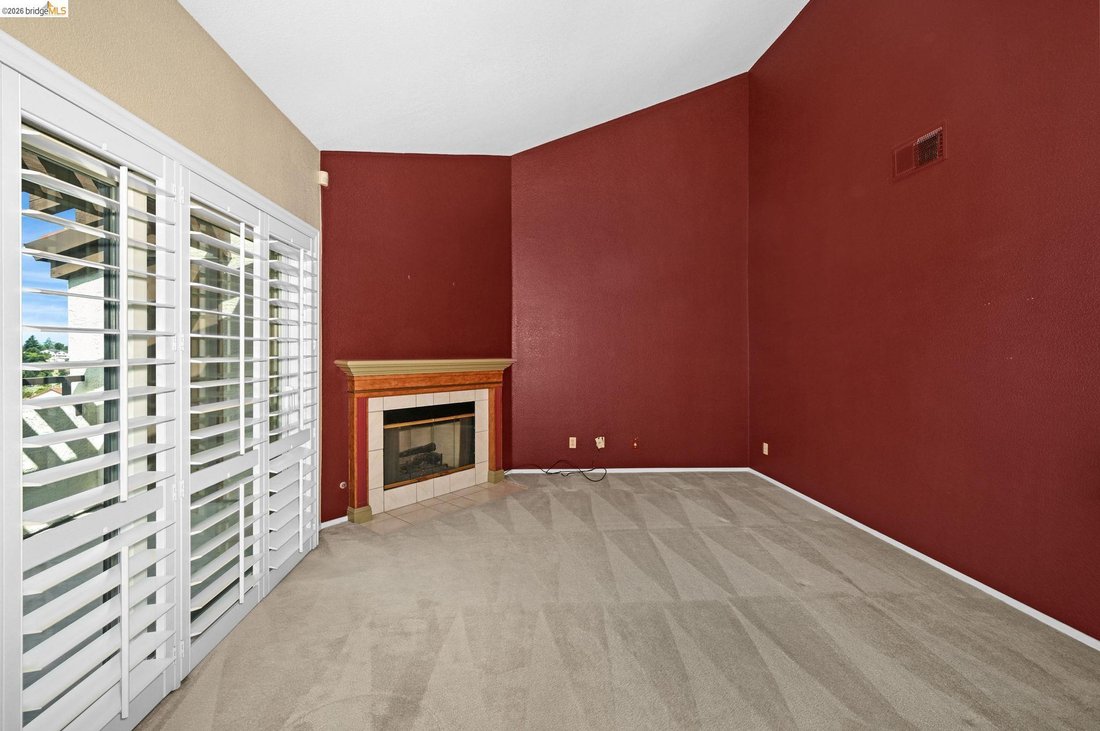 Condo in Castro Valley, California, United States 4 - 18535865