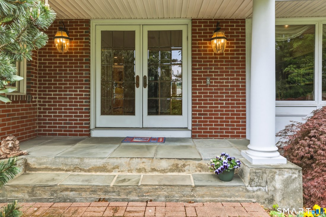 House in West Hartford, Connecticut, United States 2 - 18533946