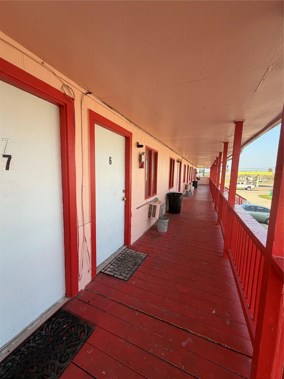 Dickinson, Texas, United States 3 - 18535750