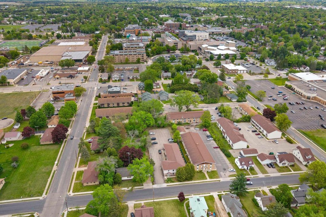 Apartment in Plover, Wisconsin, United States 3 - 18534493