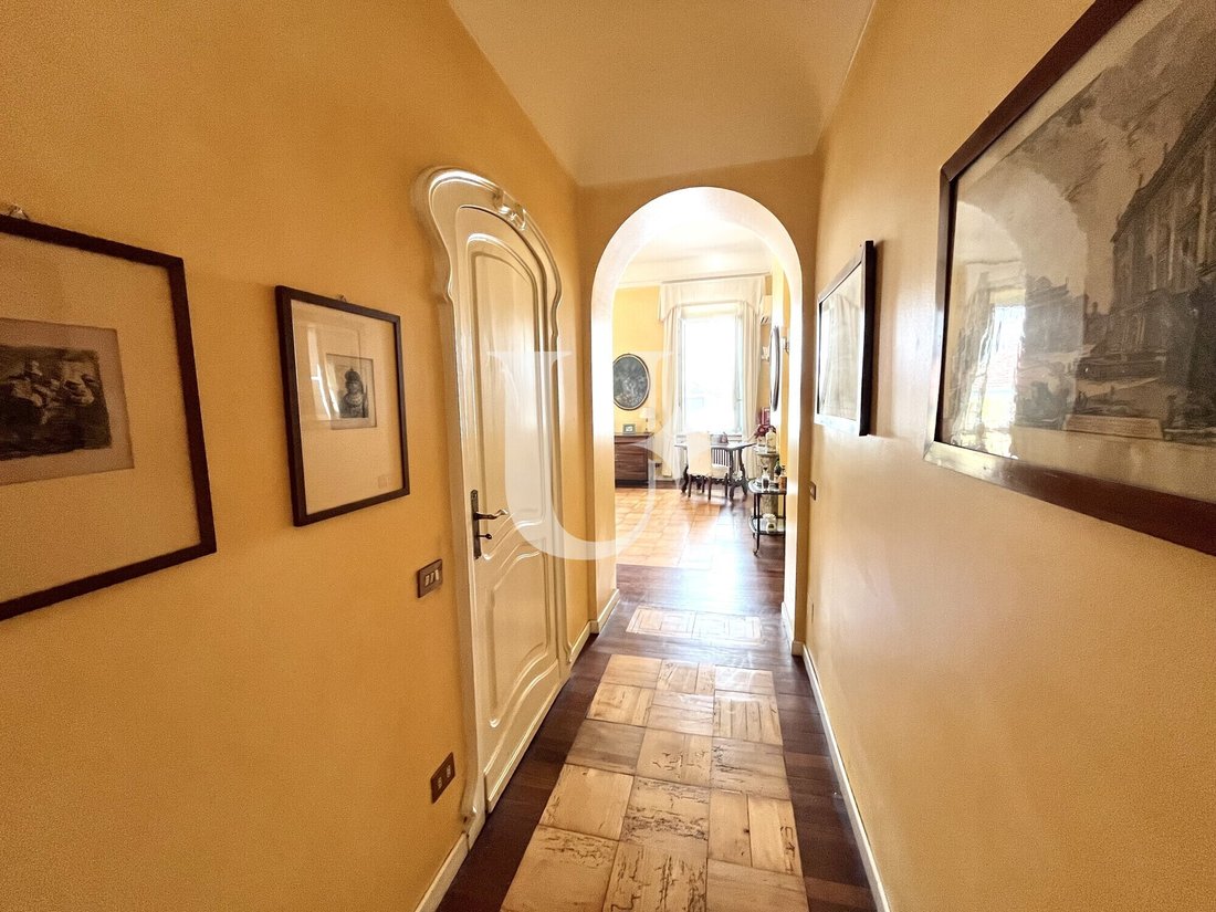 Apartment in Historic Center, Como, Lombardy 3 - 18532689