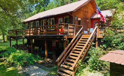 House in Cataldo, Idaho, United States 1
