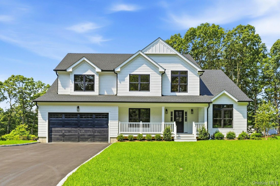 House in Huntington Station, New York, United States 1 - 18532826