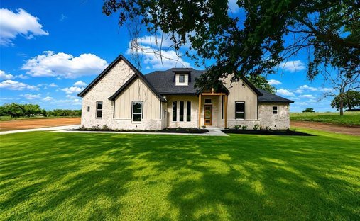House in Poolville, Texas, United States 1
