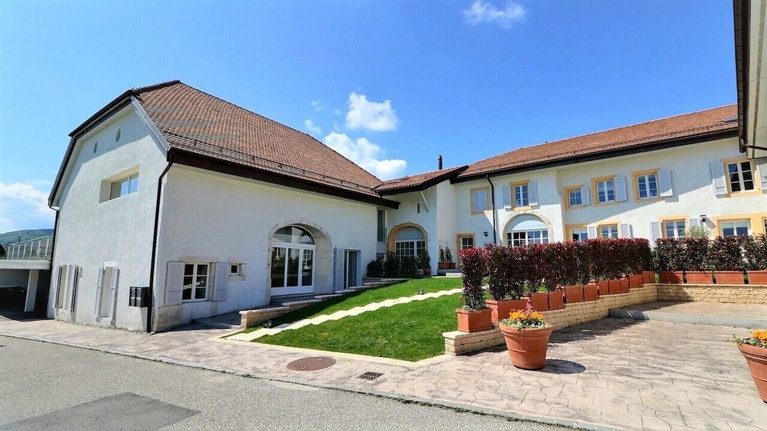 Apartment in Mont-sur-Rolle, Vaud, Switzerland 1 - 18532093