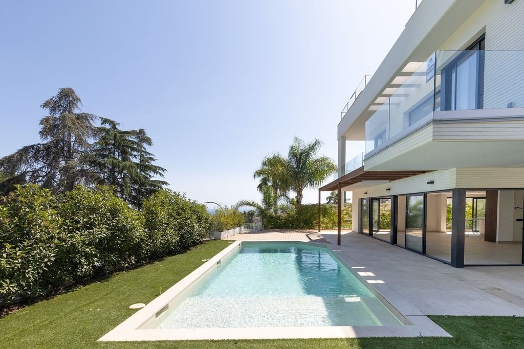 Villa in Premia de Dalt, Catalonia, Spain 1 - 18532211