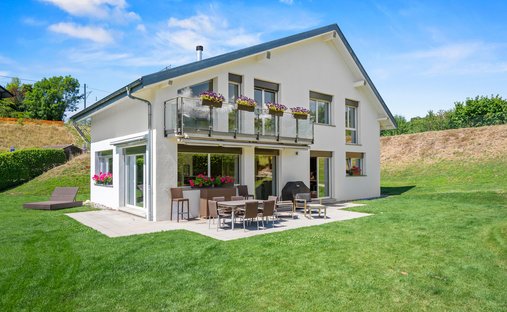 Maison à Blonay - Saint-Légier, Vaud, Suisse 1