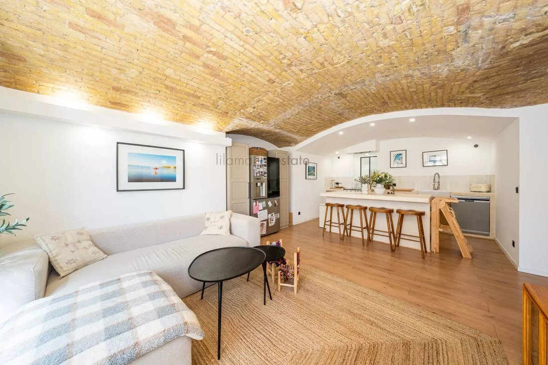 Apartment in Broussailles, Cannes, France 3 - 18533606