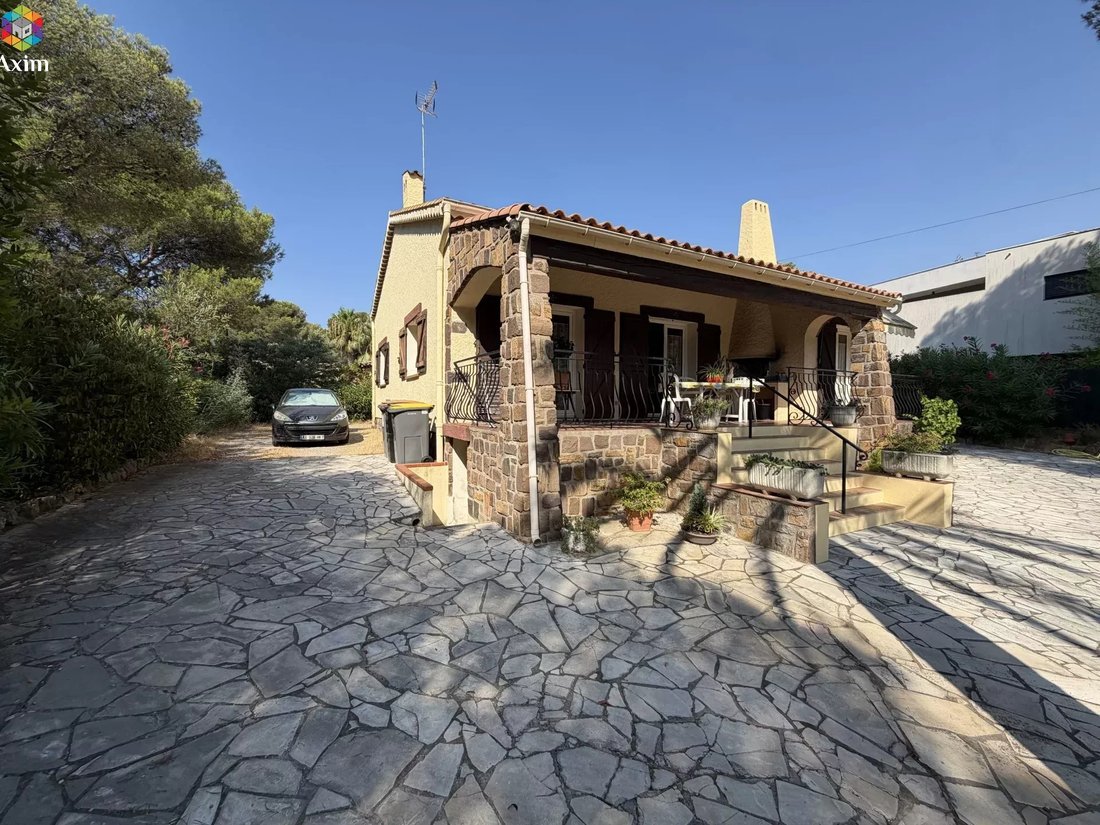 House in Les Plaines-Les Tasses, Saint-Raphaël, France 3 - 18533547