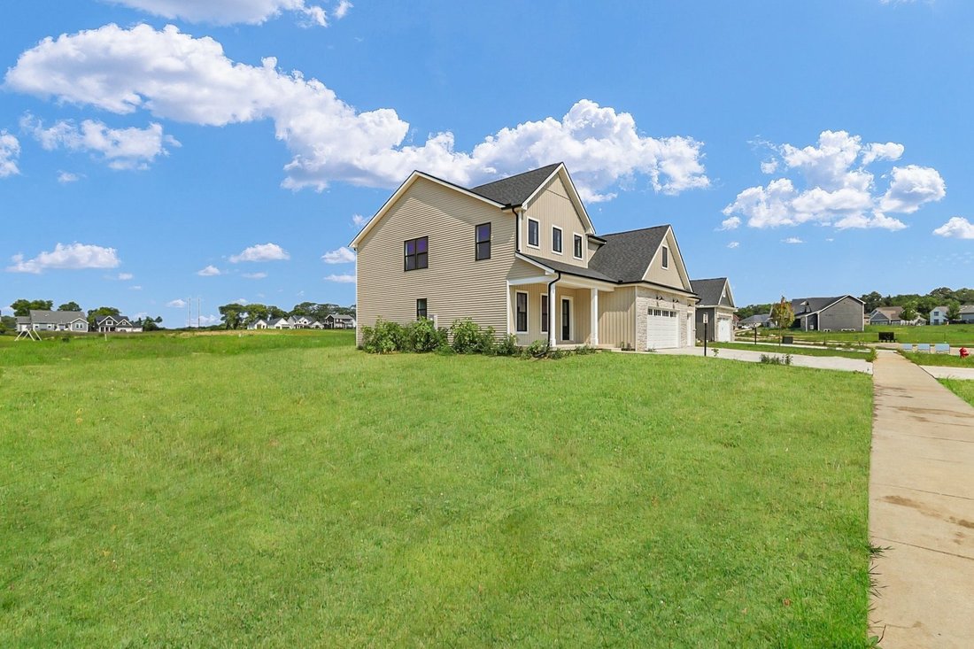 House in Mahomet, Illinois, United States 3 - 18076279