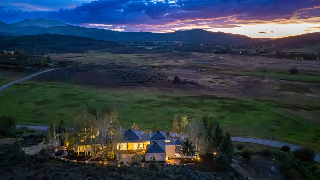 Snowmass, Colorado, United States 1 - 18488450