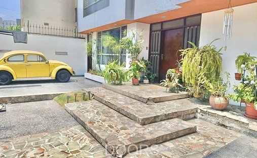 Casa en San Juan de Miraflores, Municipalidad Metropolitana de Lima, Perú 1