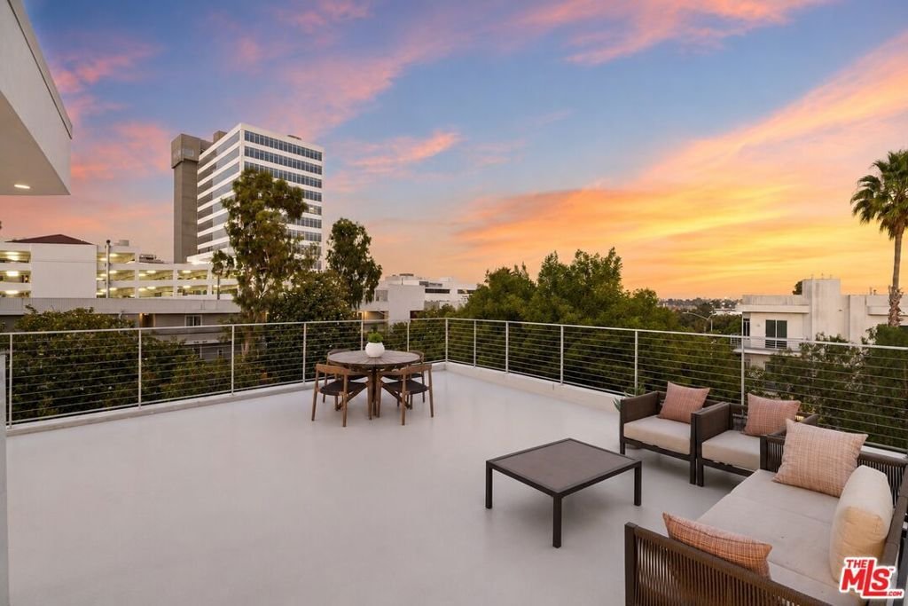 Condo in Santa Monica, California, United States 1 - 18511073