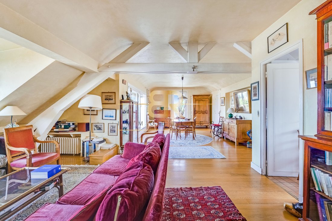 Penthouse in Plateau Ouest, Suresnes, France 2 - 18534795