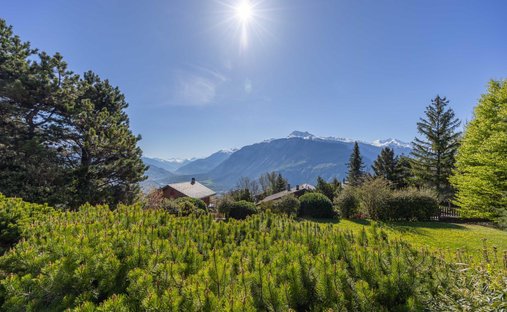 Anwesen in Loc, Wallis, Schweiz 1