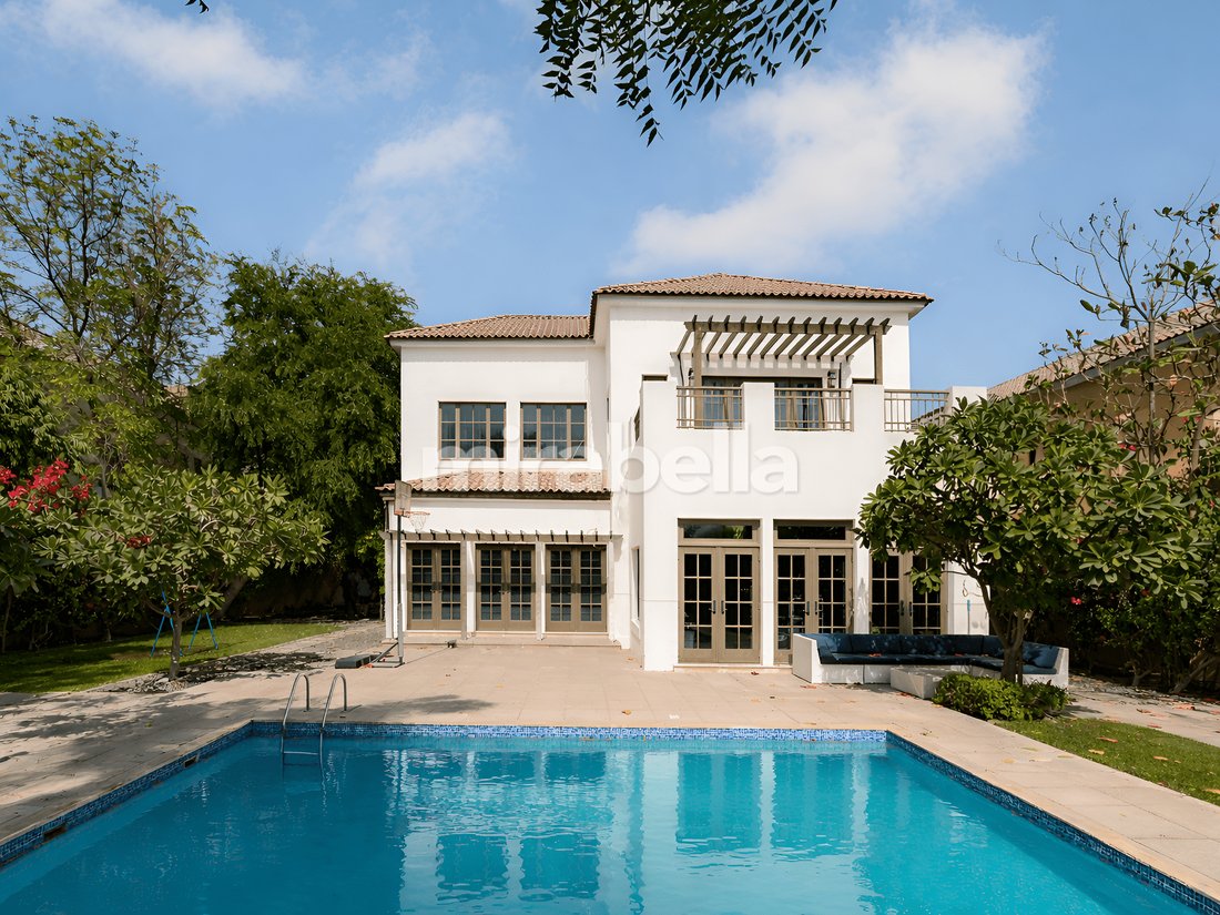 Villa in Jumeirah Golf Estates, Dubai, United Arab Emirates 3 - 18532804