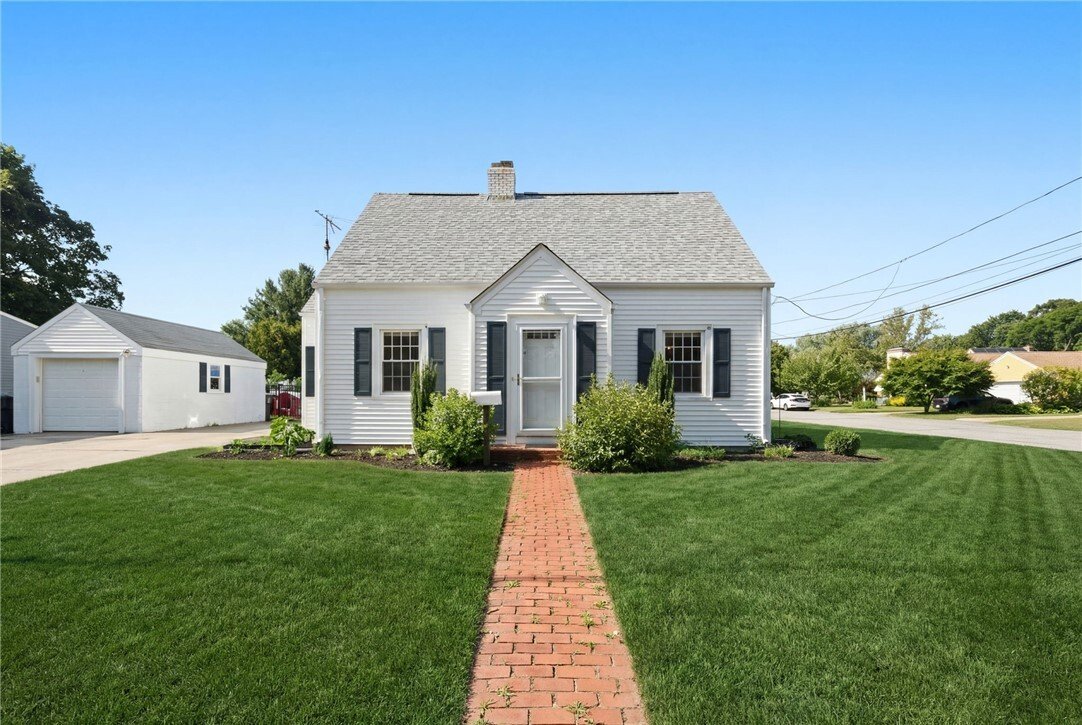 House in Warwick, Rhode Island, United States 2 - 18534514