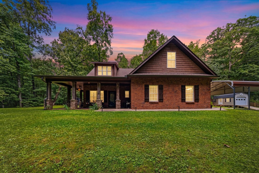 House in Manchester, Tennessee, United States 1 - 18532392