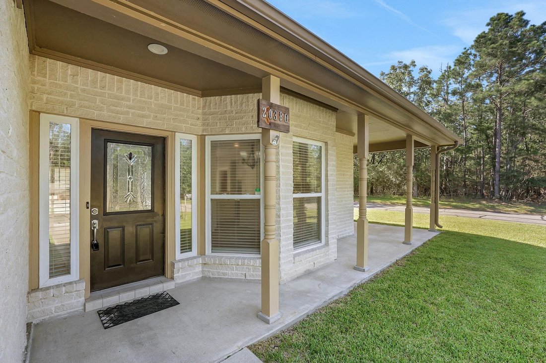 House in Oakhurst, Texas, United States 2 - 18535726