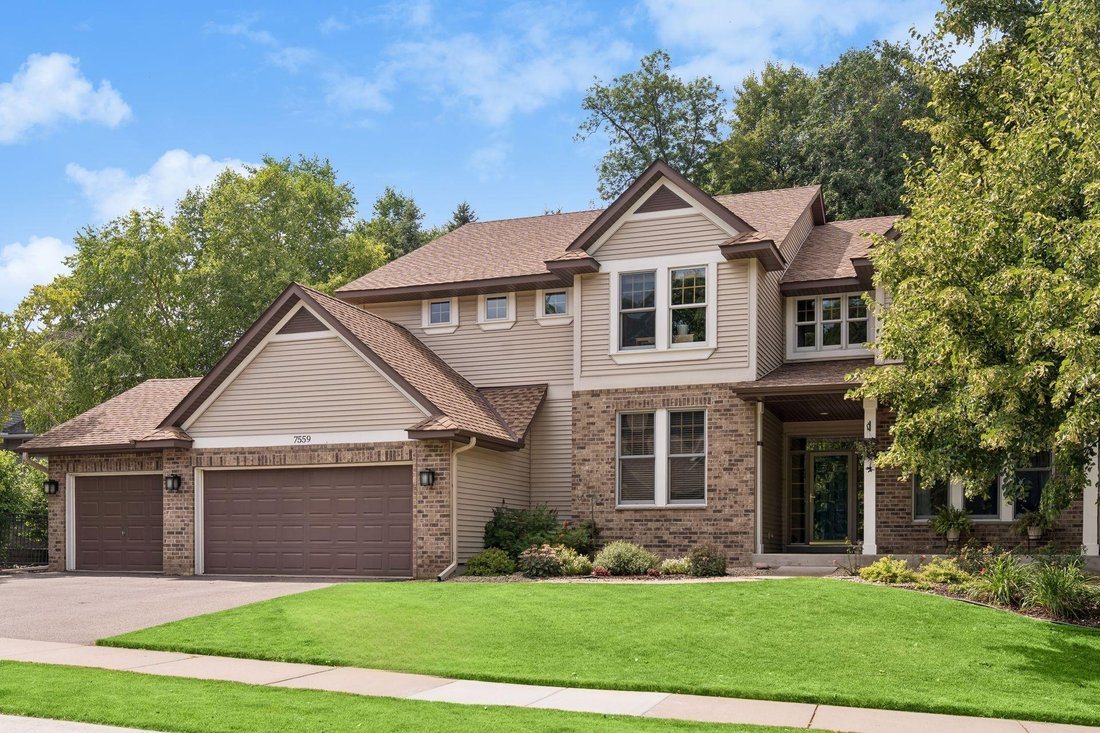 House in Maple Grove, Minnesota, United States 1 - 18535522