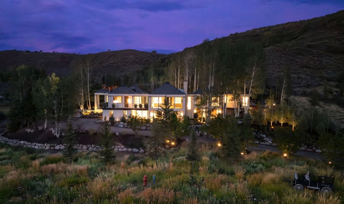 Snowmass, Colorado, United States 2 - 18488450