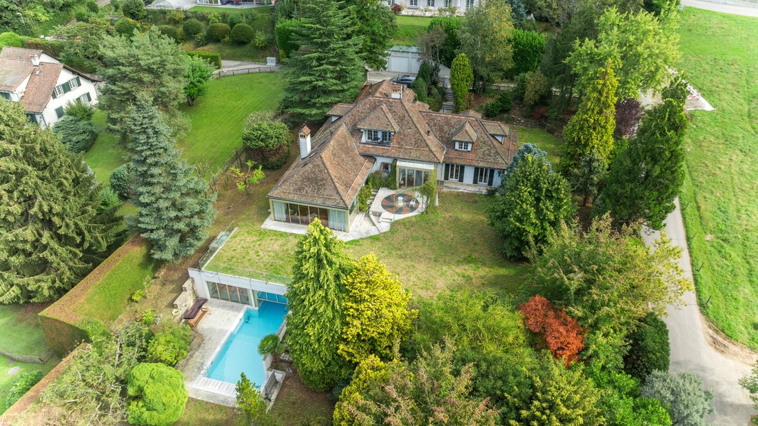 House in Blonay - Saint-Légier, Vaud, Switzerland 1 - 18532119