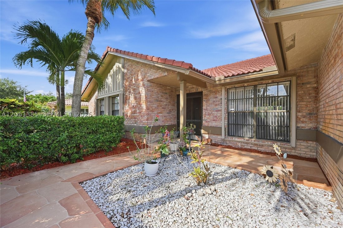 House in Coral Springs, Florida, United States 4 - 18534927