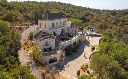 Villa in Santa Catarina da Fonte do Bispo, Algarve, Portugal 1