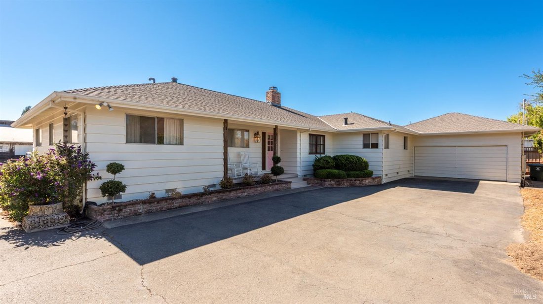 House in Petaluma, California, United States 1 - 18533762