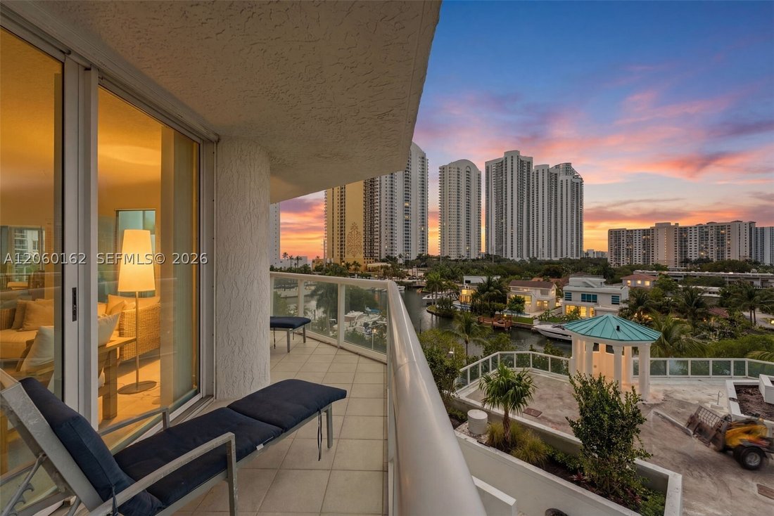 Condo in Golden Beach, Florida, United States 3 - 18534759