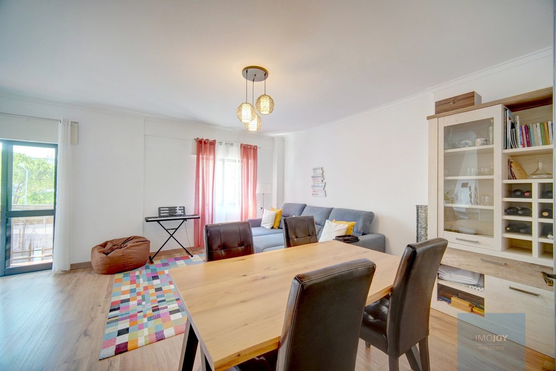 Apartment in Carnaxide e Queijas, Lisbon, Portugal 5 - 18536331